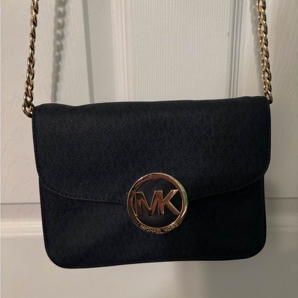 Michael Kors Gold and Blue Crossbody Bag with Sleek Design